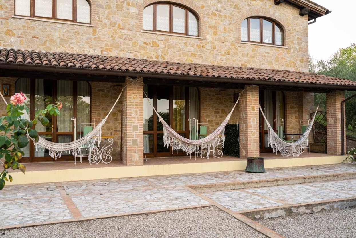 Residenza Collefiorito Lejlighedshotel Todi Eksteriør billede