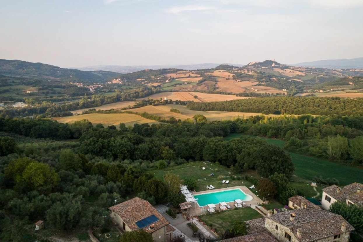 Residenza Collefiorito Lejlighedshotel Todi Eksteriør billede