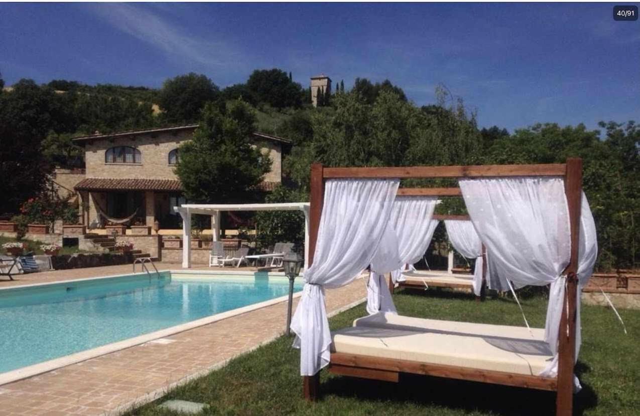 Residenza Collefiorito Lejlighedshotel Todi Eksteriør billede