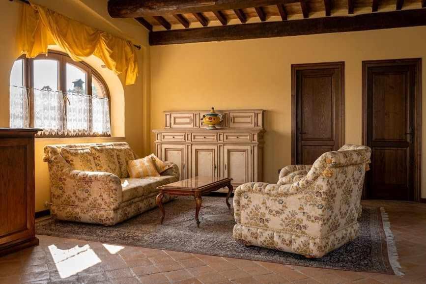 Residenza Collefiorito Lejlighedshotel Todi Værelse billede